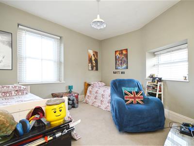 Picture 19